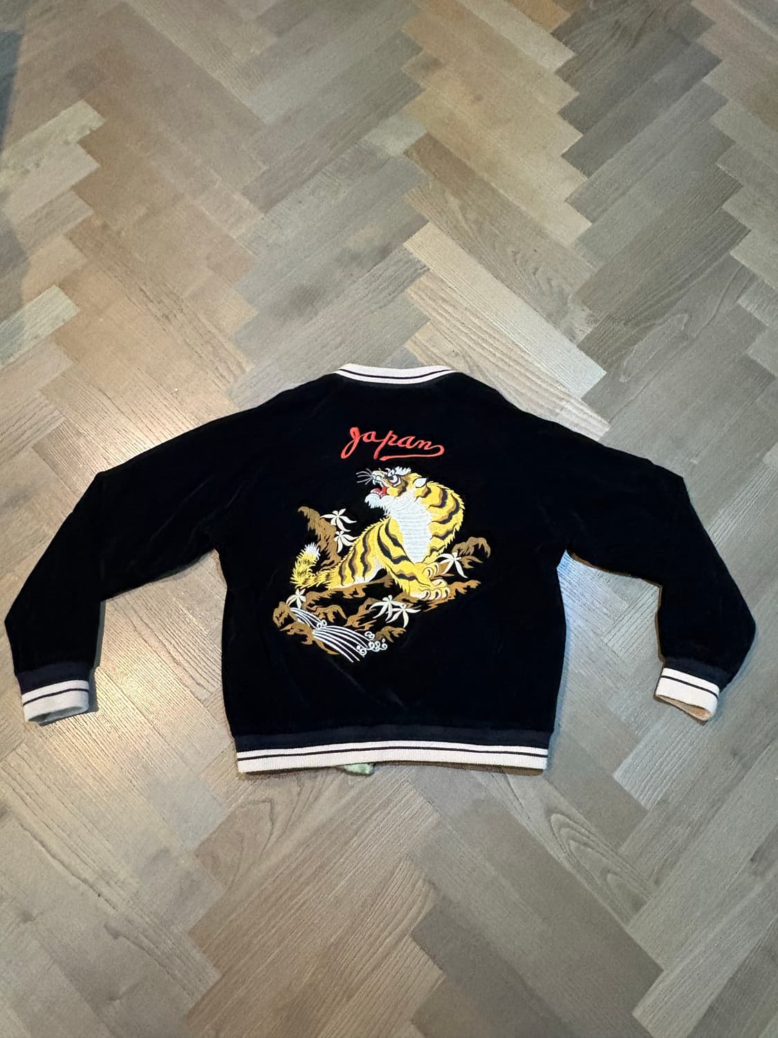 벨벳 수베니어 스카쟌 상품이미지2