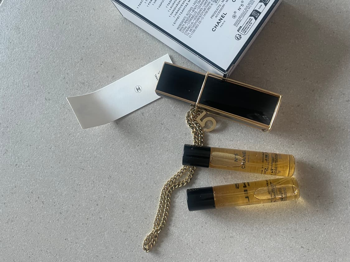2024홀리데이한정 샤넬 넘버5 펄스 스프레이,백참-키링향수 상품이미지1