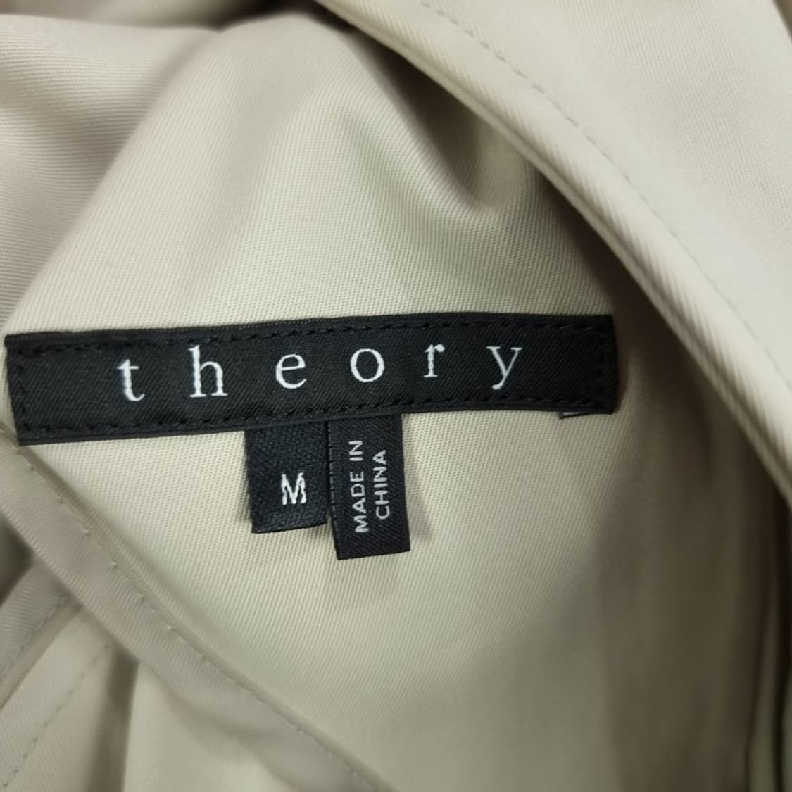 [띠어리] 미니멀 트렌치 코트 베이지 M19623 상품이미지8