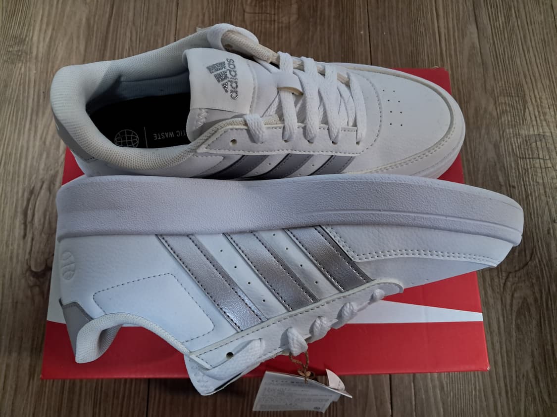 아디다스 스니커즈 230 새상품  상품이미지4