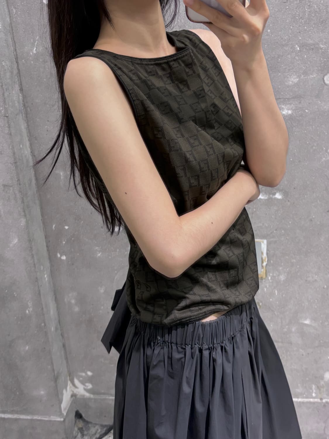 Fendi 펜디 주카 패턴 슬리브리스 탑 상품이미지2