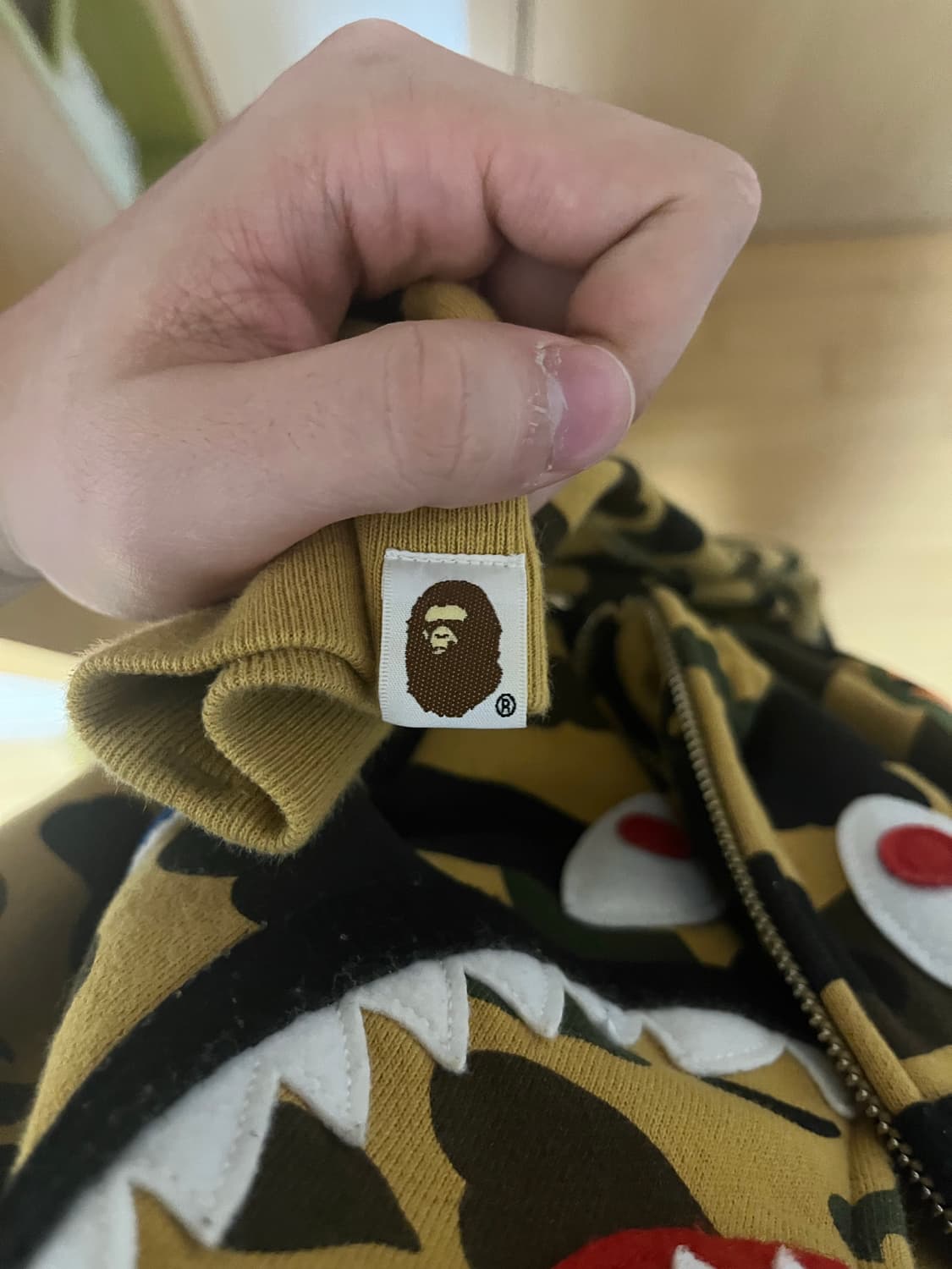 베이프 샤크 후드집업 황계 L 상품이미지4