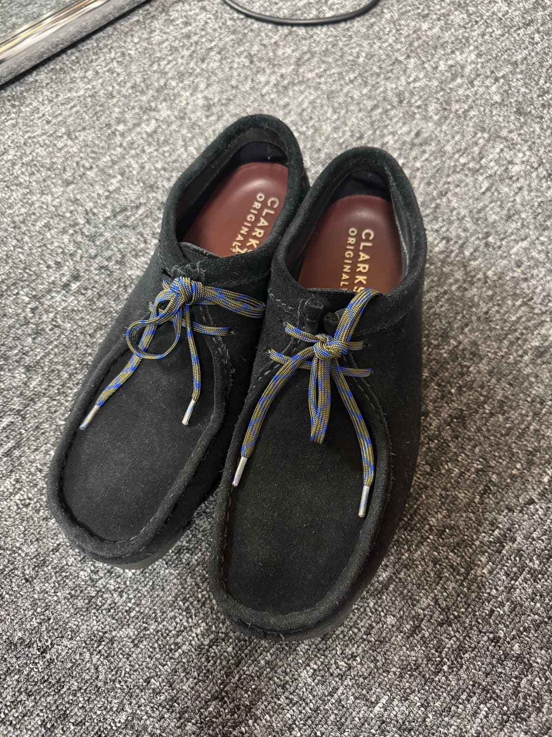 클락스 왈라비 고어텍스 스웨이드 블랙 265 판매 상품이미지1