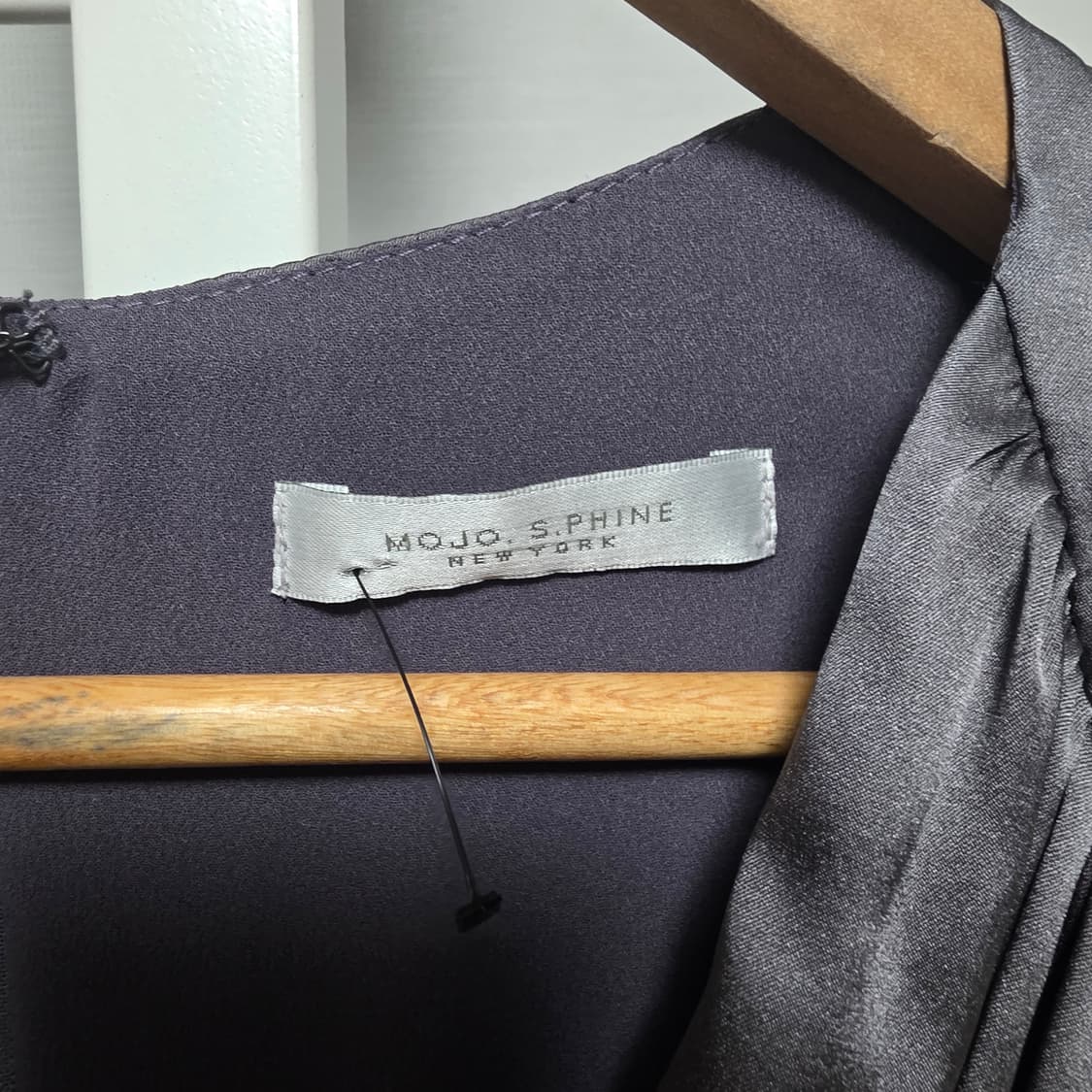 모조에스핀 실크 롱 슬리브 미니 원피스 상품이미지3