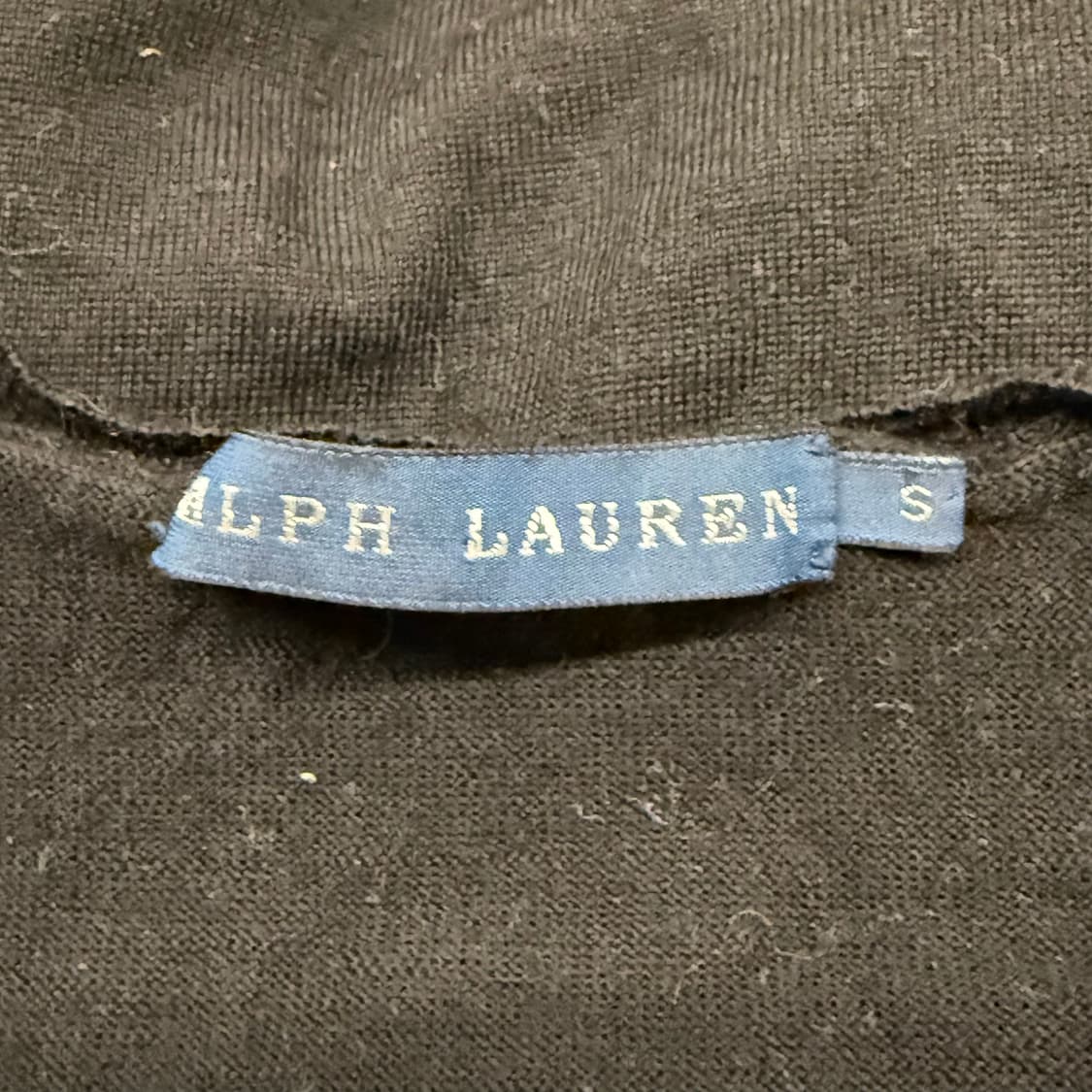 폴로 블랙 브이넥 니트 상품이미지5