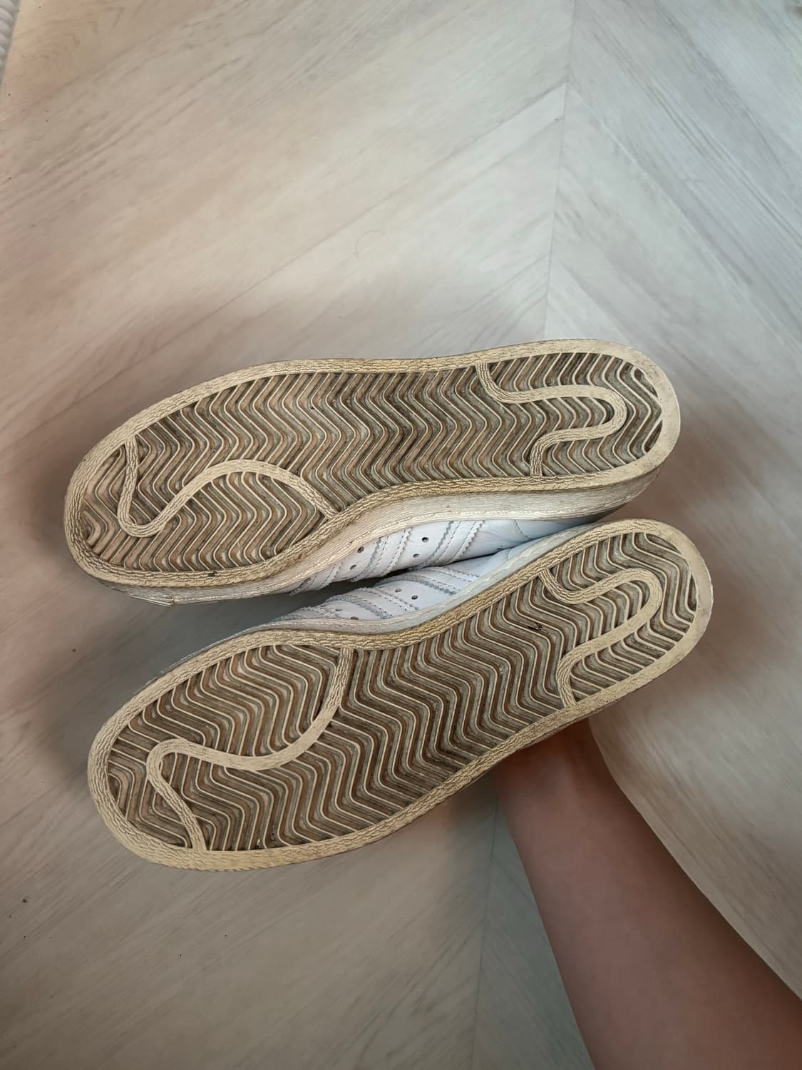 아디다스 슈퍼스타 220 상품이미지7