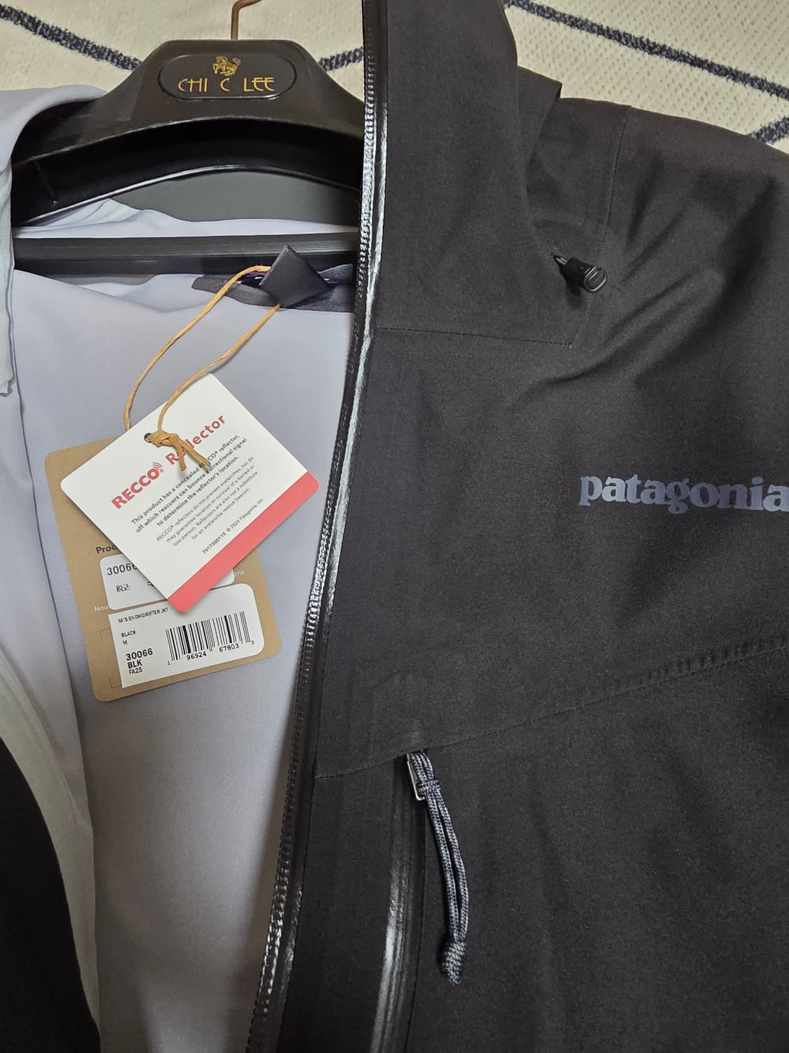 파타고니아 스노우드리프터 재킷 상품이미지2