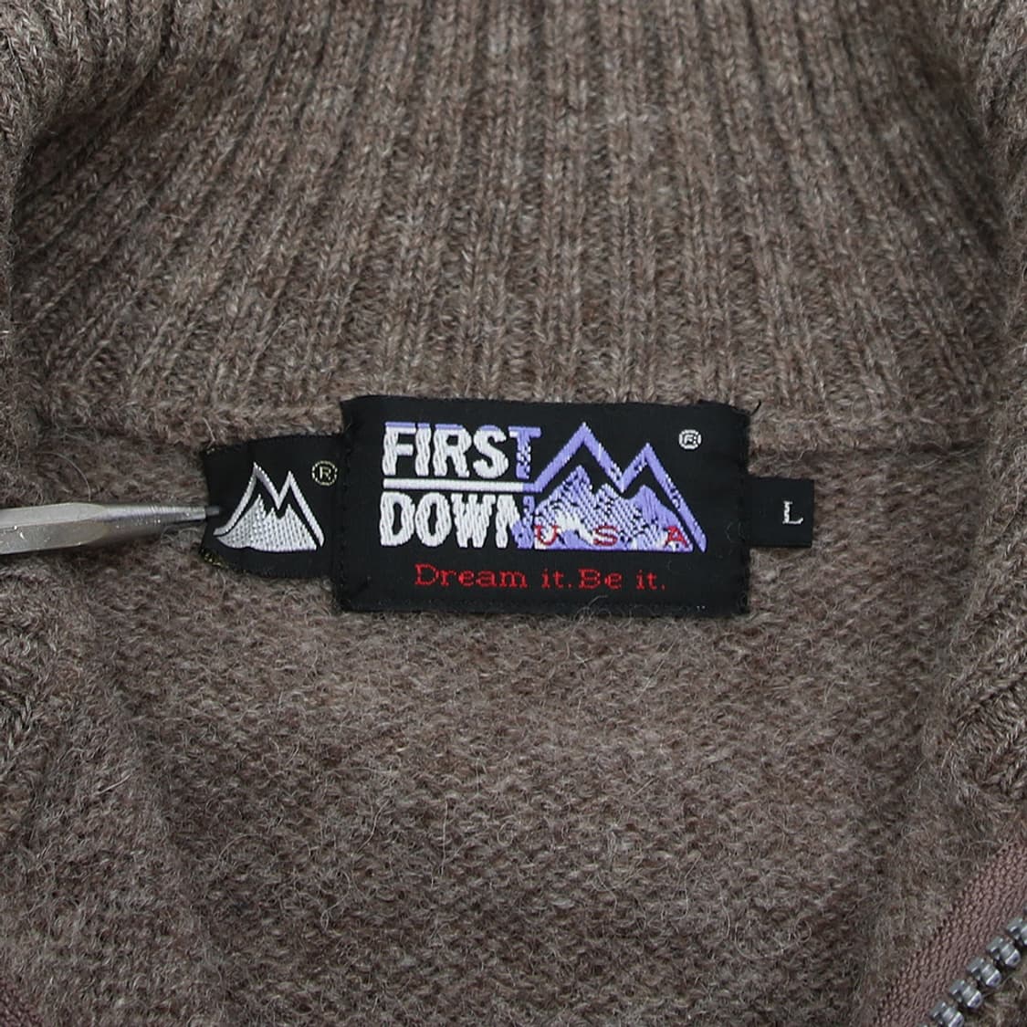 (착용컷) FIRST DOWN 울 노르딕 니트 집업 (남성용 98) 상품이미지5