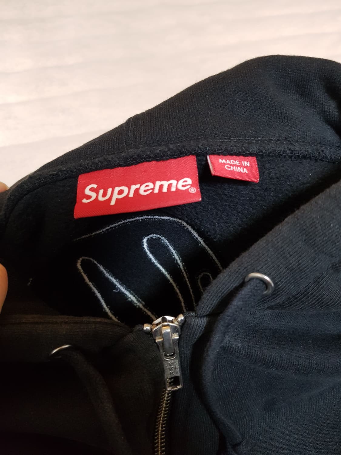 슈프림 도우보이 후드 집업 티셔츠 블랙 22FW 상품이미지6