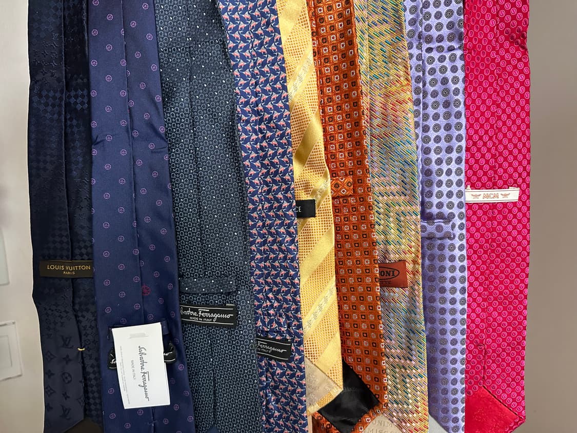각종 명품 넥타이 정품 상품이미지3