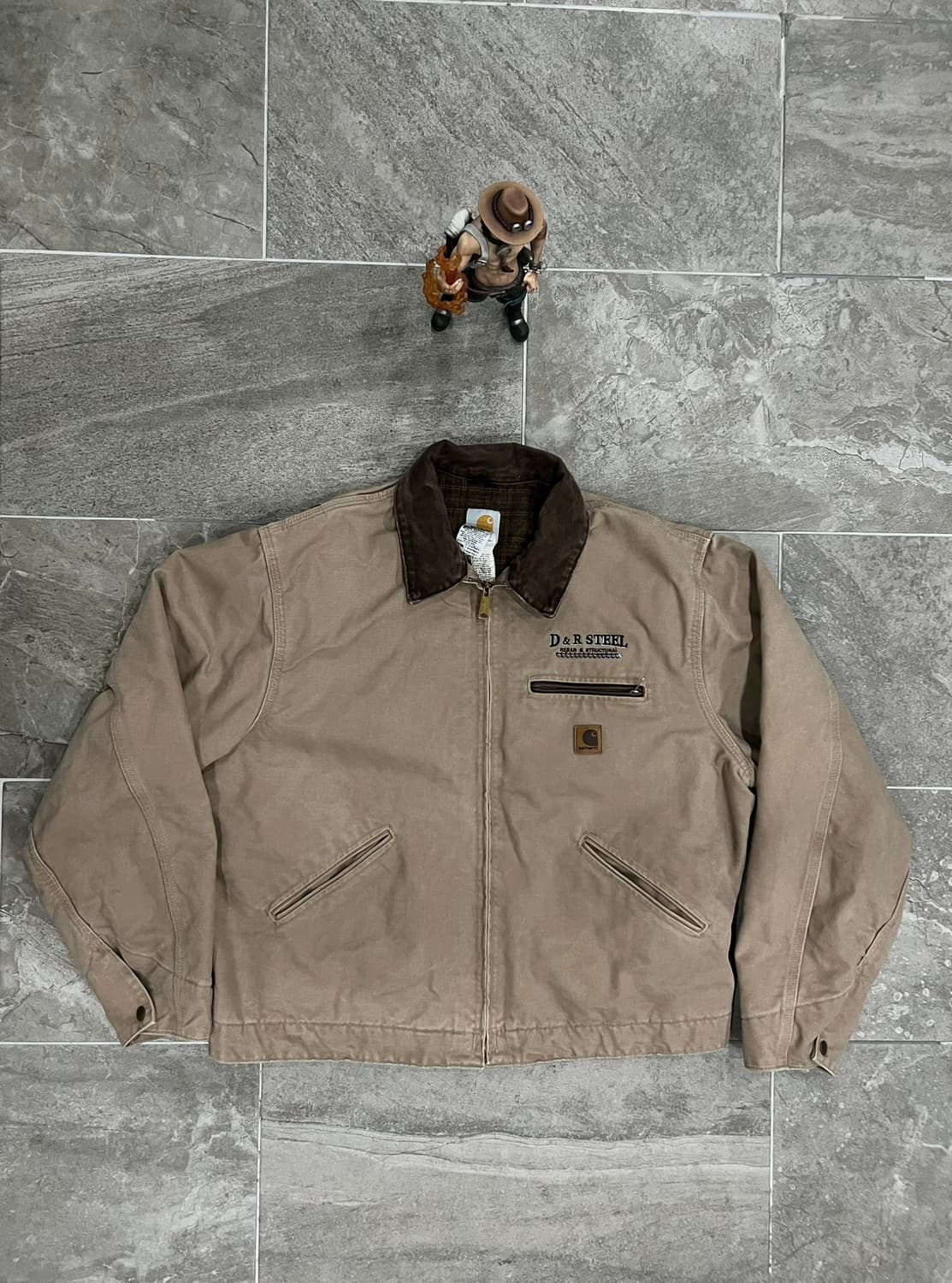 (XL) 칼하트 디트로이트 자켓 J97 SDL 새들 상품이미지1