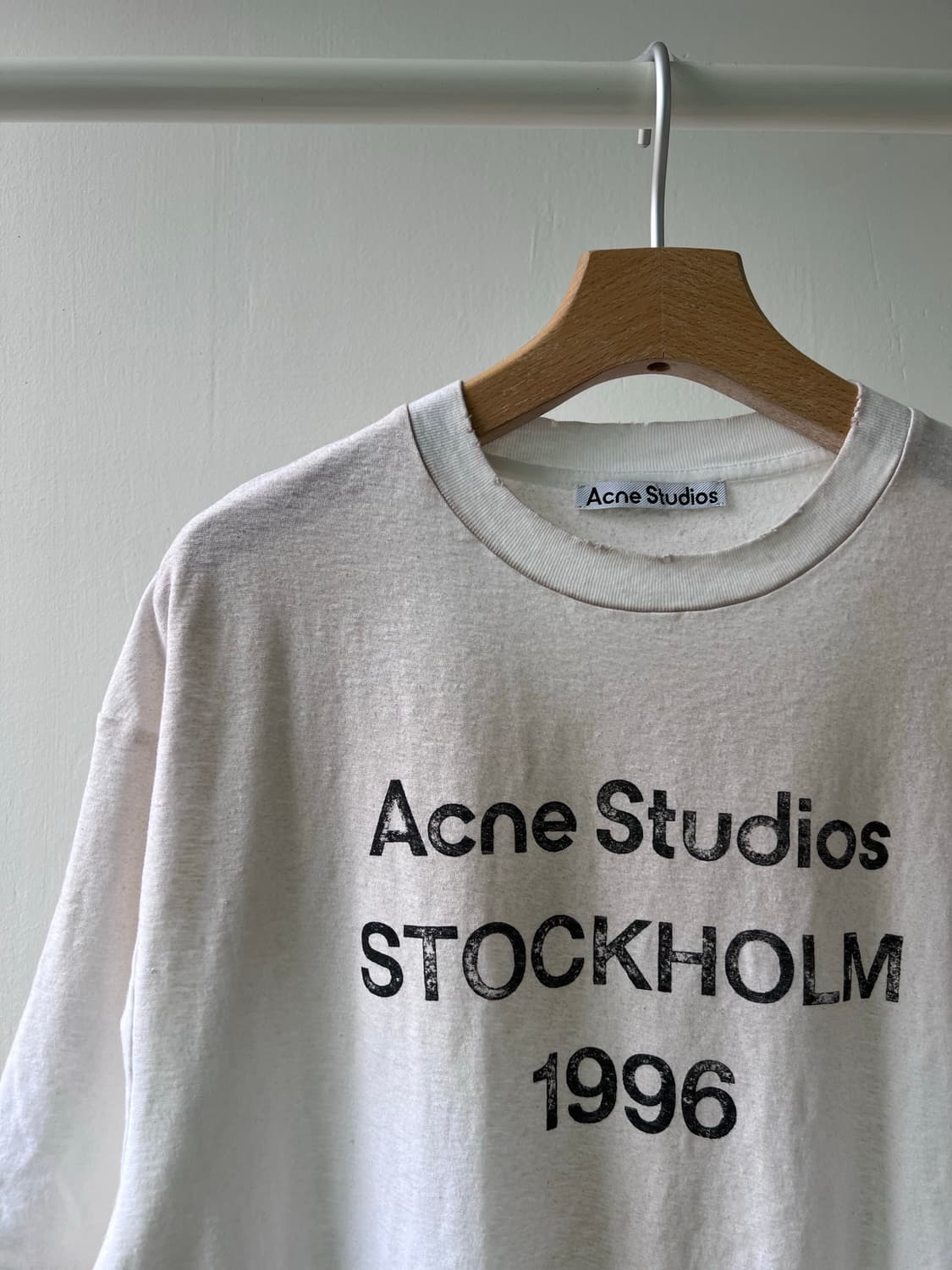 아크네스튜디오 스톡홀름 로고 반팔티 상품이미지2
