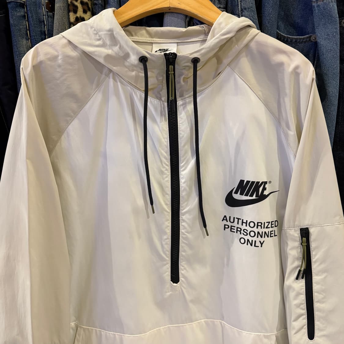 나이키 우븐 언라인드 백로고 후드 아노락 상품이미지4