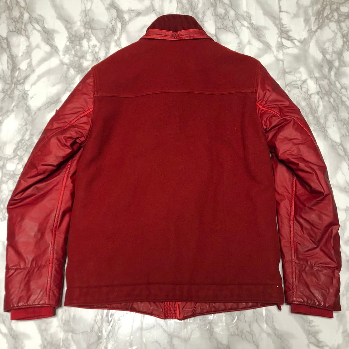 스톤아일랜드 고스트 자켓 초희귀 한정판 바시티 레드 상품이미지3