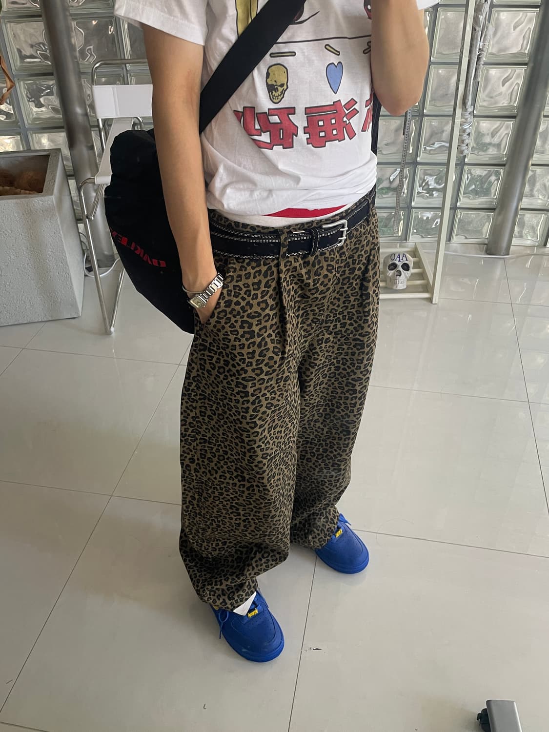 Leopard tuck pants 레오파드 턱 팬츠 상품이미지1