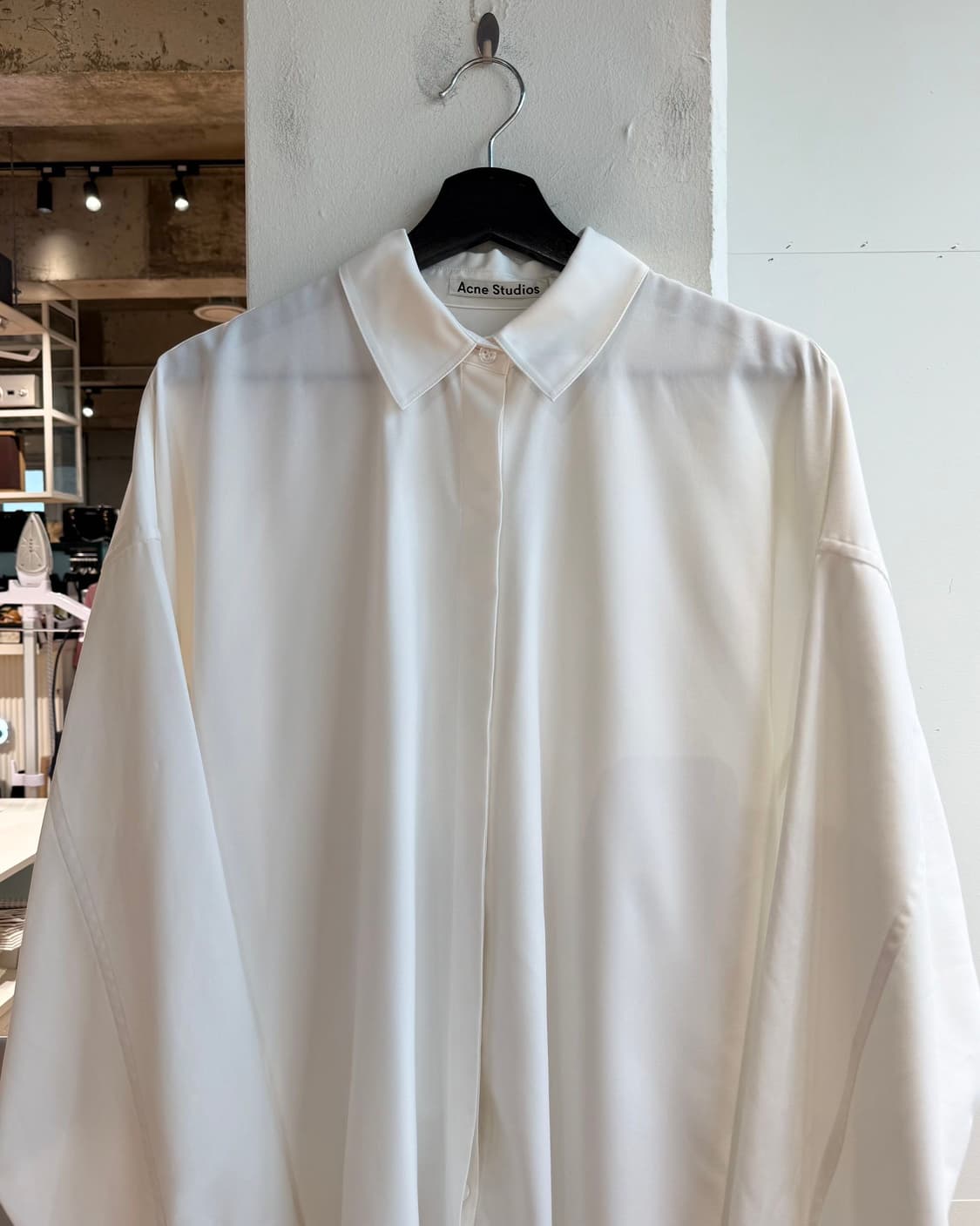 아크네 스튜디오 화이트 폴리에스테르 오버 셔츠  상품이미지2