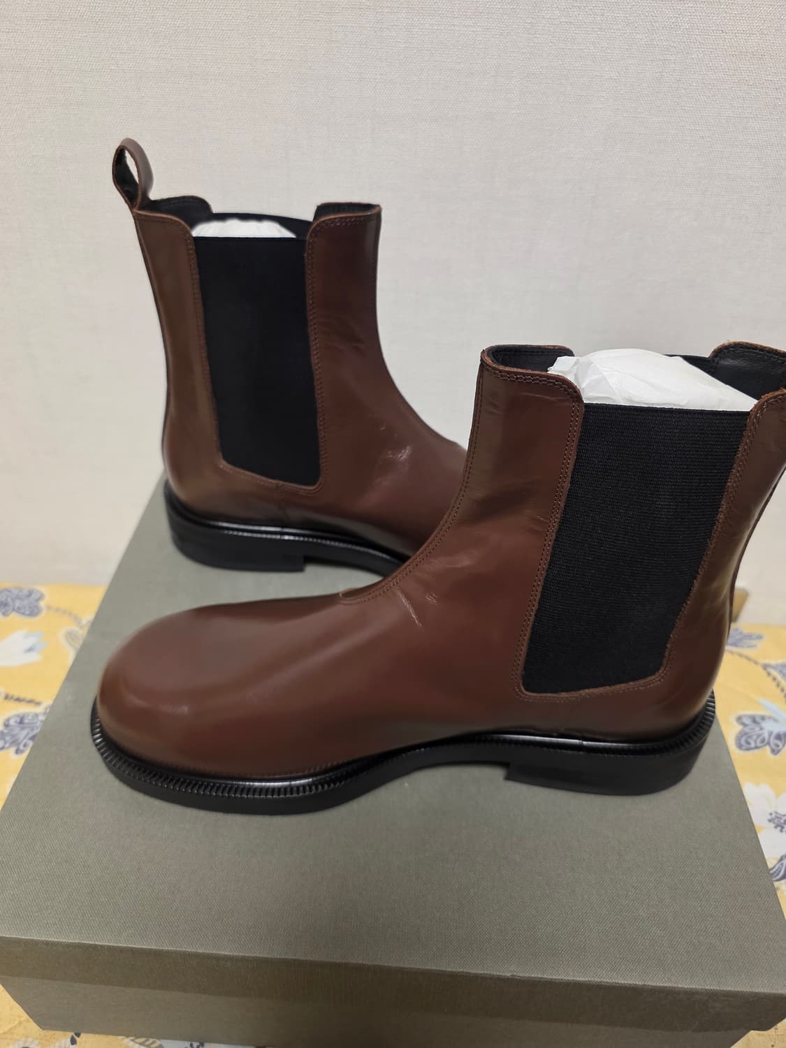 새상품 메종미네드 리얼레더 첼시부츠 41사이즈 상품이미지2