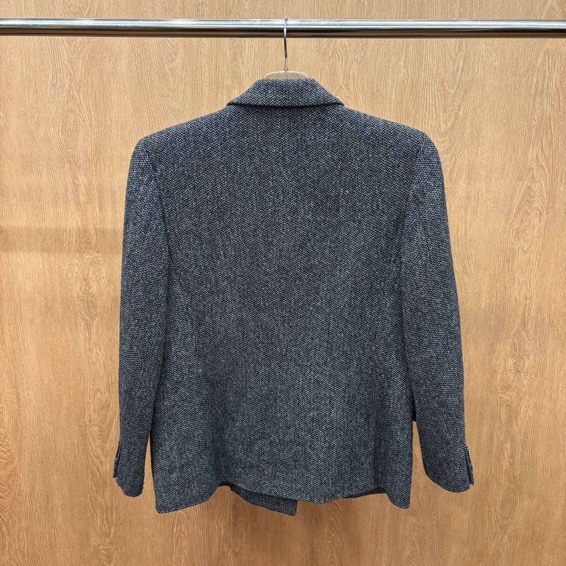 캘빈클라인 더블 브레스트 울 자켓 클래식 헤링본 패턴 디테일 차콜 상품이미지3