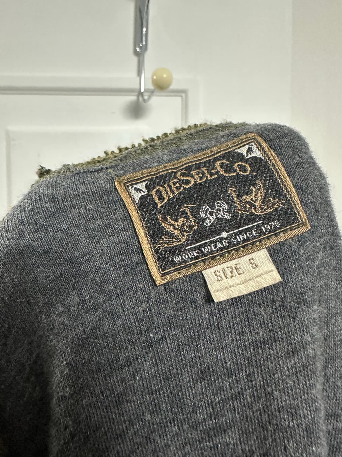 디젤 브이넥 니트 상품이미지3