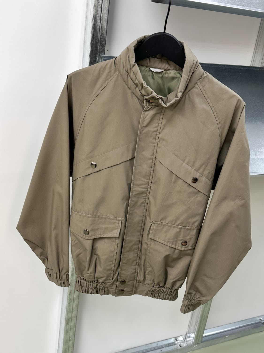 khaki pocket short high neck jacket 상품이미지3