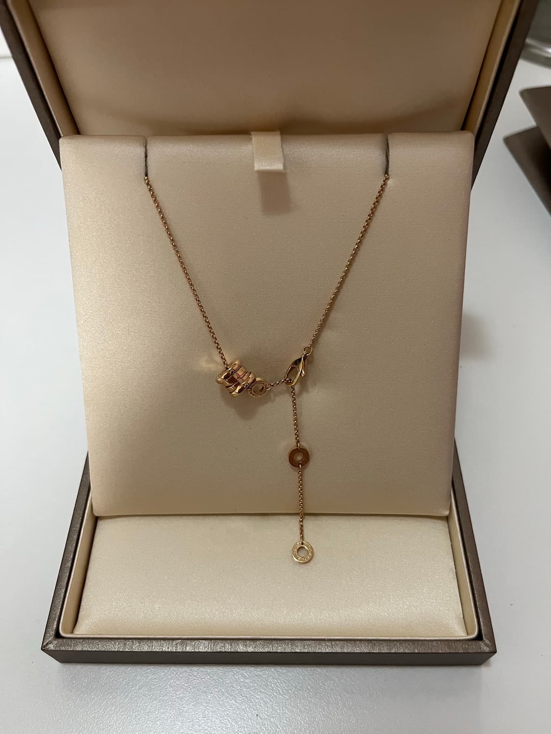 [정품/OS] 불가리 비제로원 목걸이 로즈골드 상품이미지1