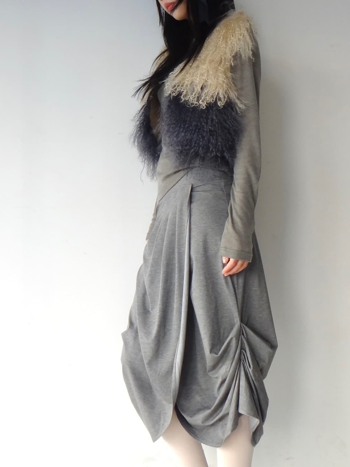 Curly color vest / beige & charcoal 상품이미지5