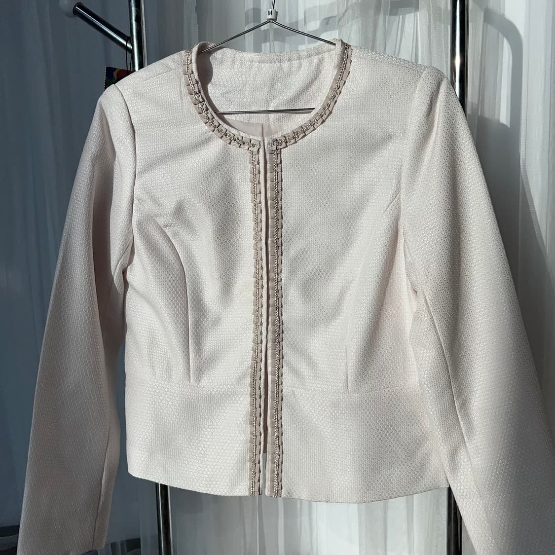 [백화점퀄 하객룩]아이보리 라인 장식 트위드 자켓 상품이미지2