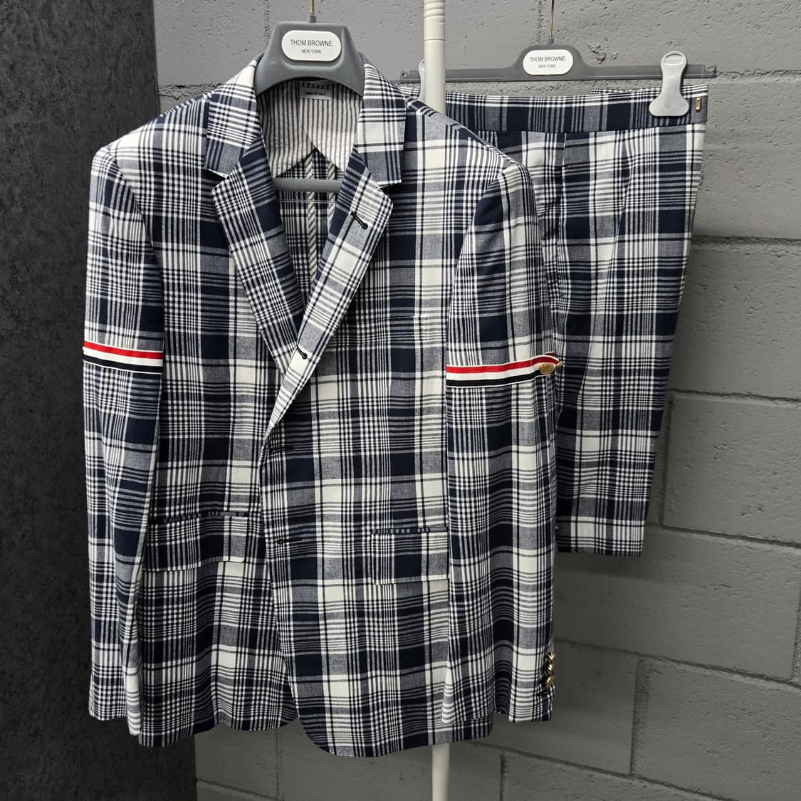 새상품 / 톰브라운 RWB 암밴드 체크 블레이저 수트 정장 셋업 2&1 상품이미지1