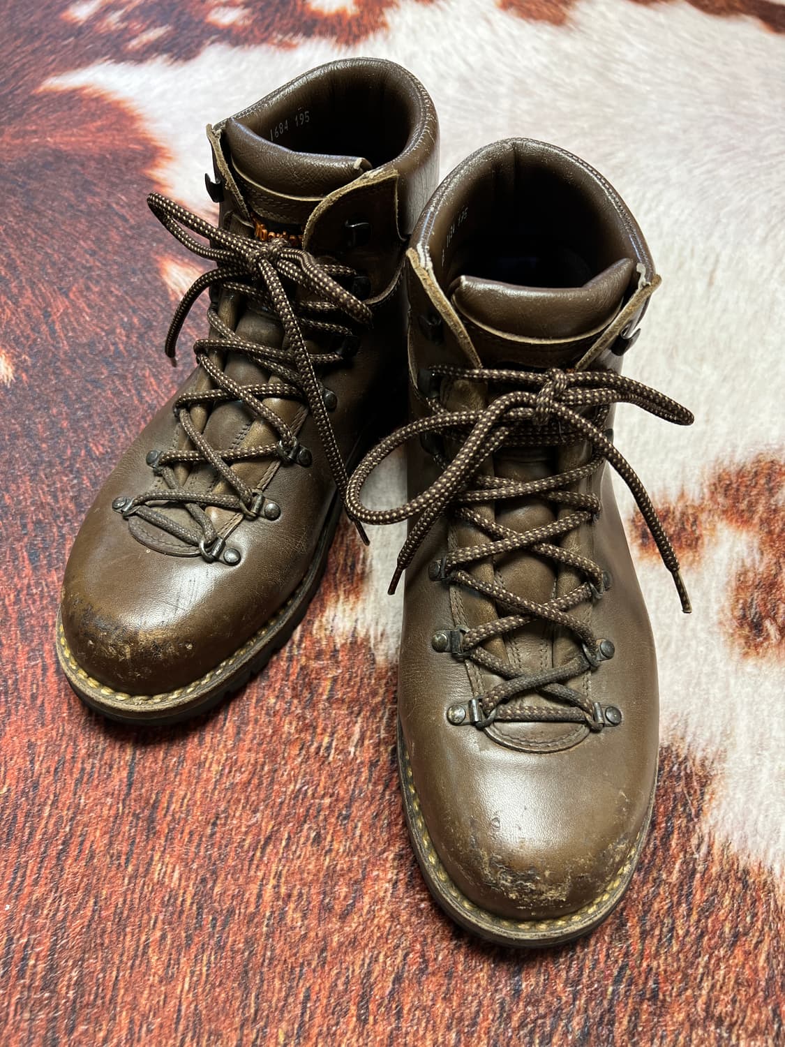 [275] 잠발란 클래식 하이킹 부츠 브라운 43 상품이미지1