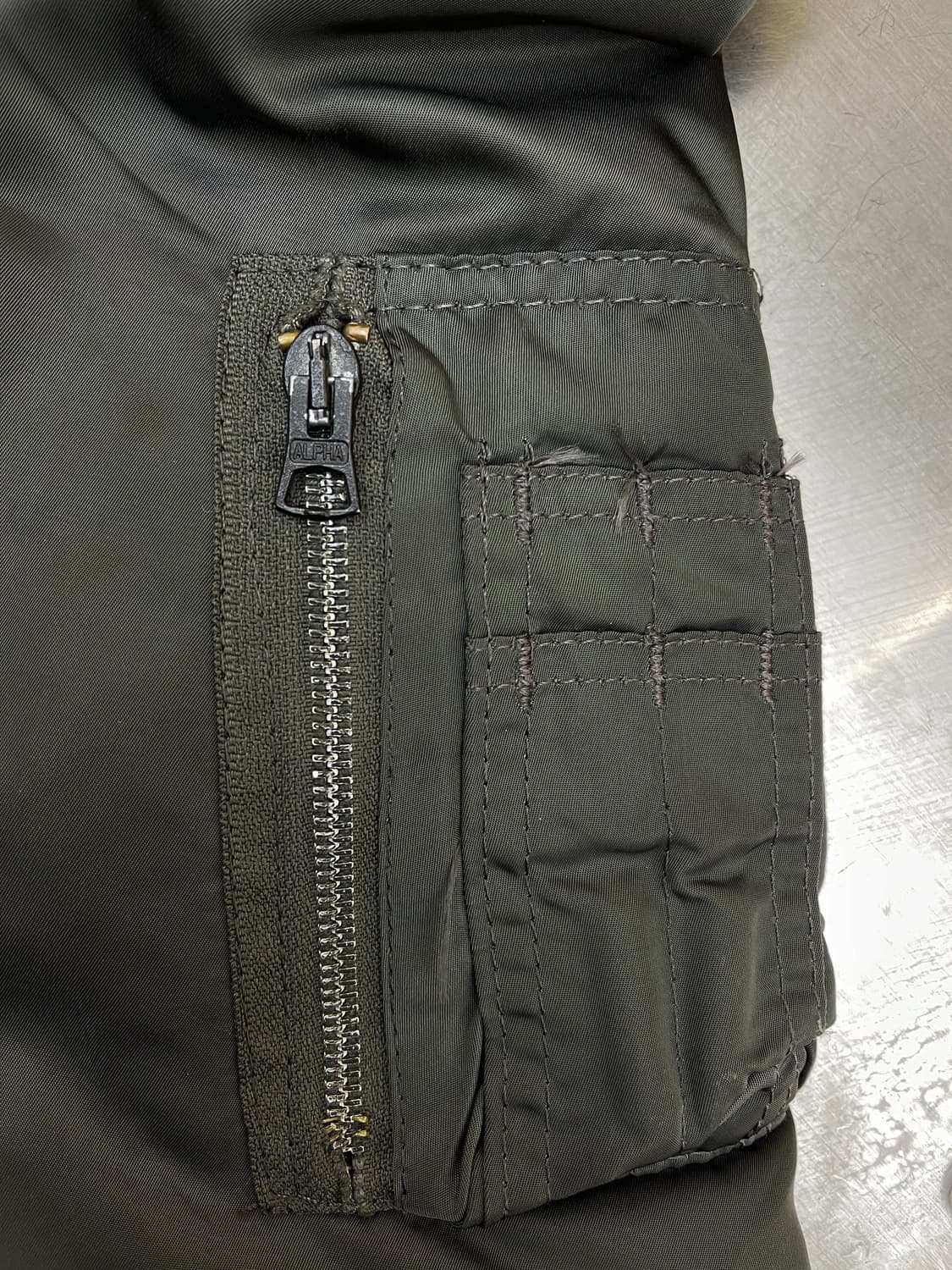 알파 인더스트리 U.S.A.F 플라이트 Ma-1 자켓 상품이미지7