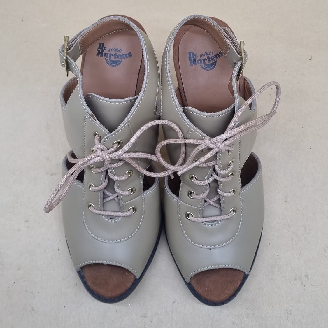 닥터마틴 레이나 슬링백 하이힐240 굽11 상품이미지2