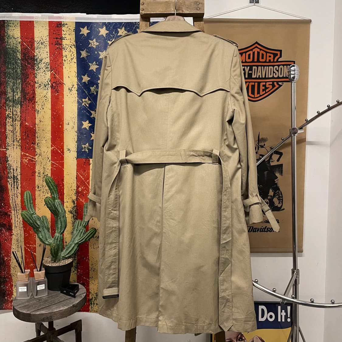 크리스찬 디올 무슈 내피 트렌치 코트 하이엔드 명품 코트 상품이미지2