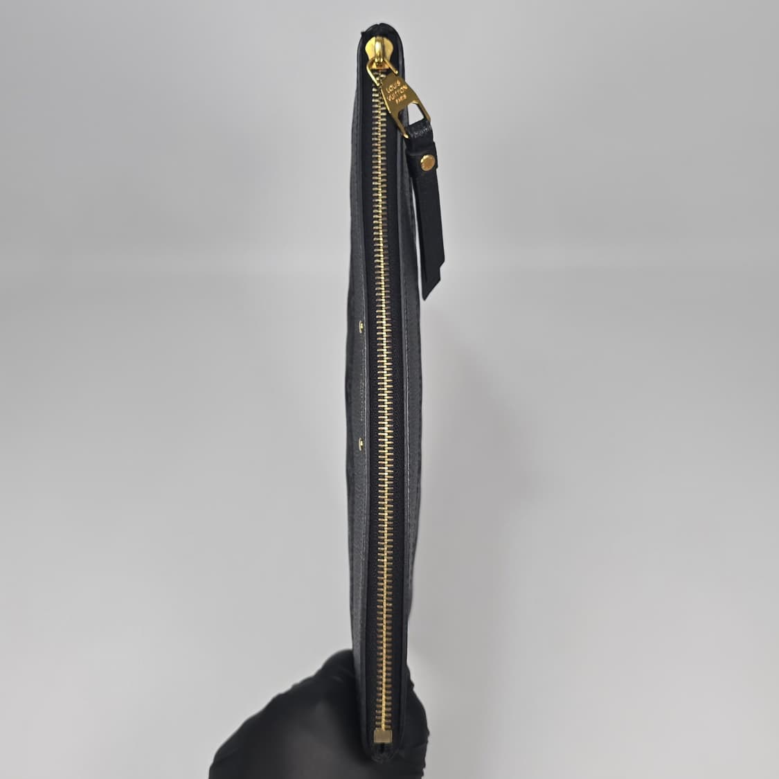 루이비통 앙프렝뜨 데일리 파우치 상품이미지7