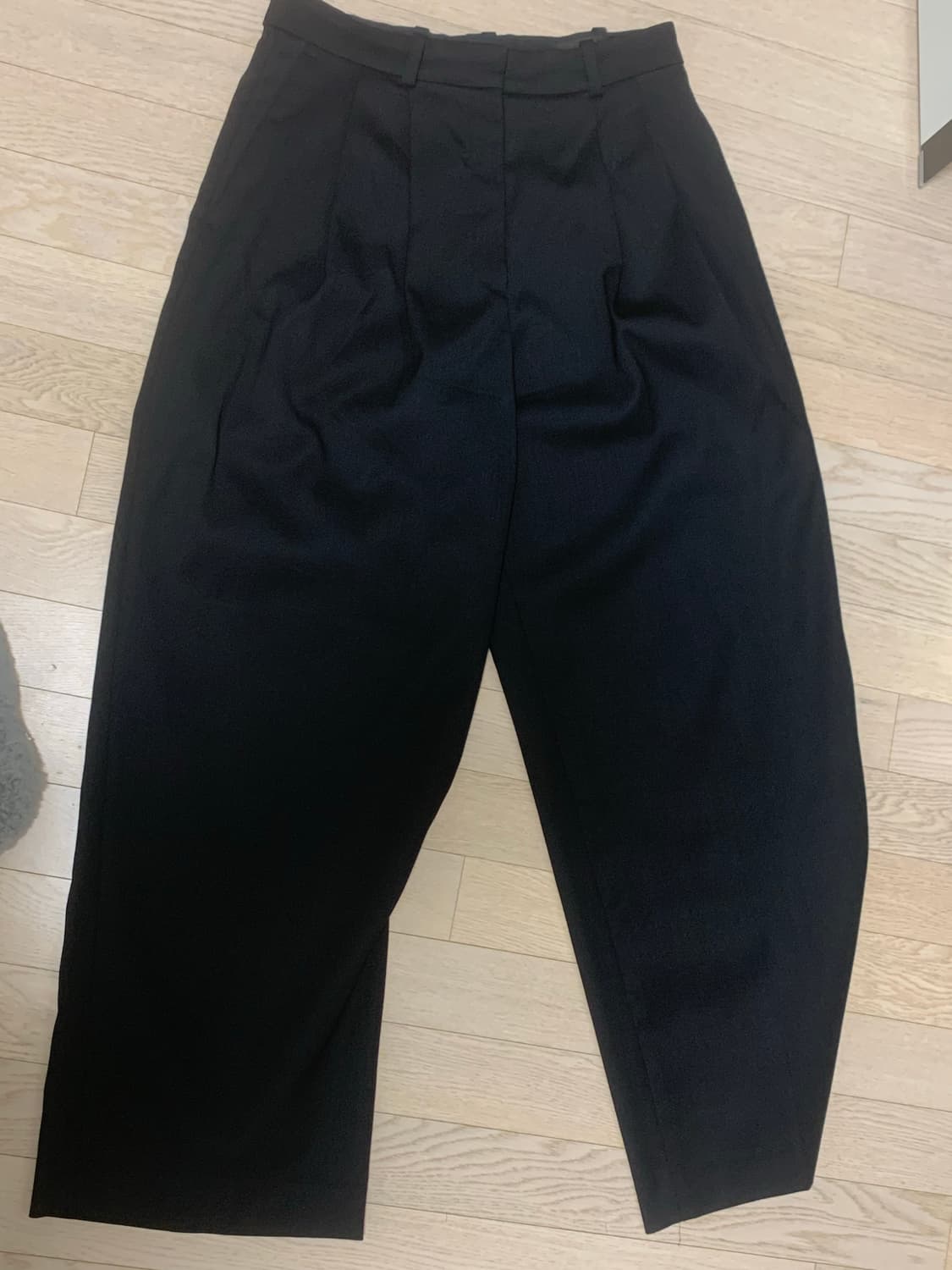 COS 코스 와이드 레그 테일러드 울 블렌드 트라우저 38 상품이미지4