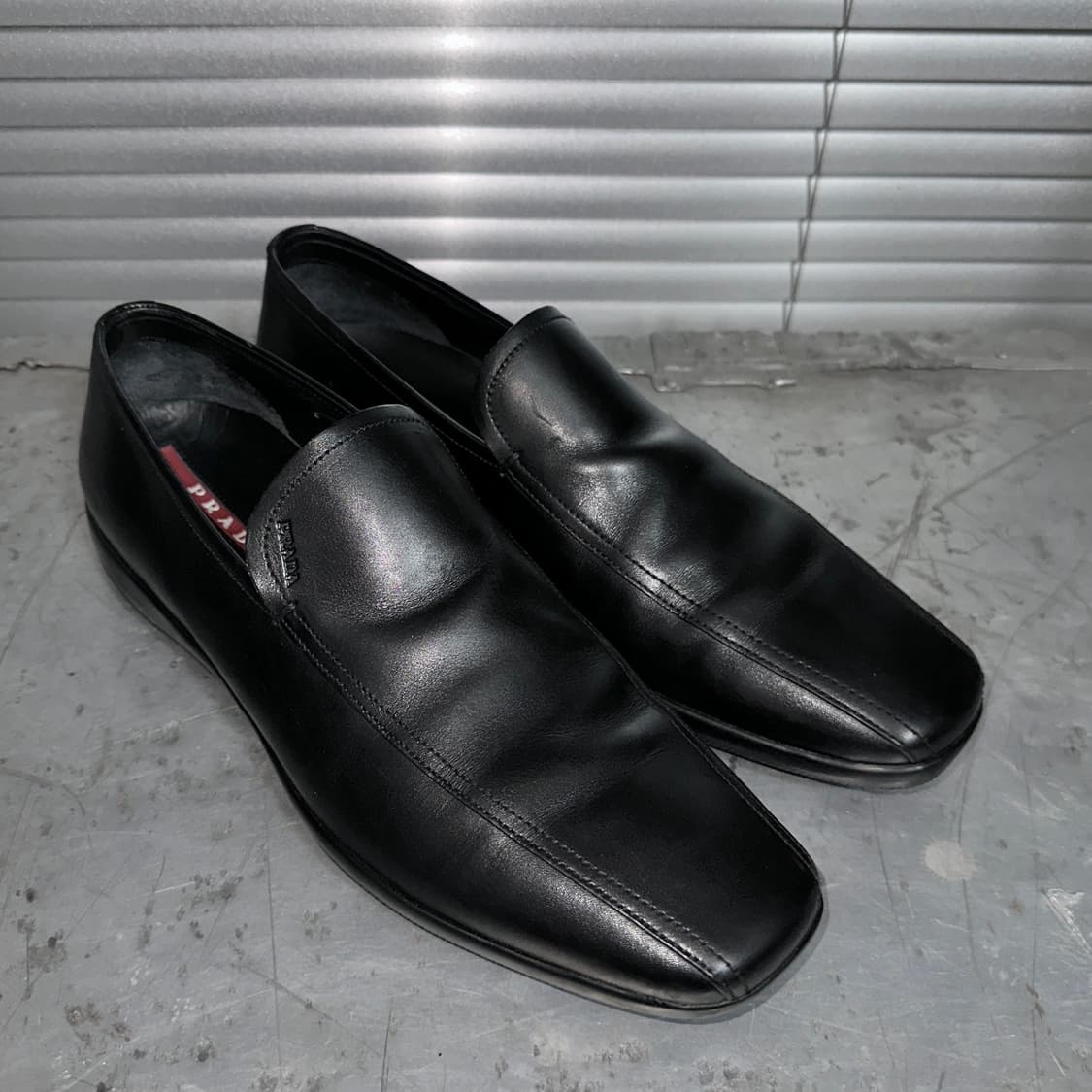 00s 빈티지 블락 프라다 스포츠 스퀘어 토 로퍼 상품이미지2