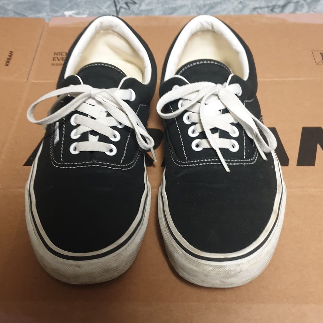 반스 어센틱 캔버스 스니커즈 블랙 (265) 상품이미지1