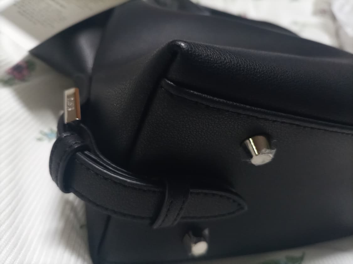 사르투 sartu 블랙 토트크로스백(크로스끈탈착됨) 상품이미지5