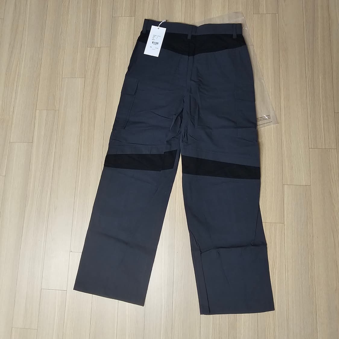 M 31 32 새제품) 파츠 parts 트랙팬츠 카고 바지 다크그레이 상품이미지3