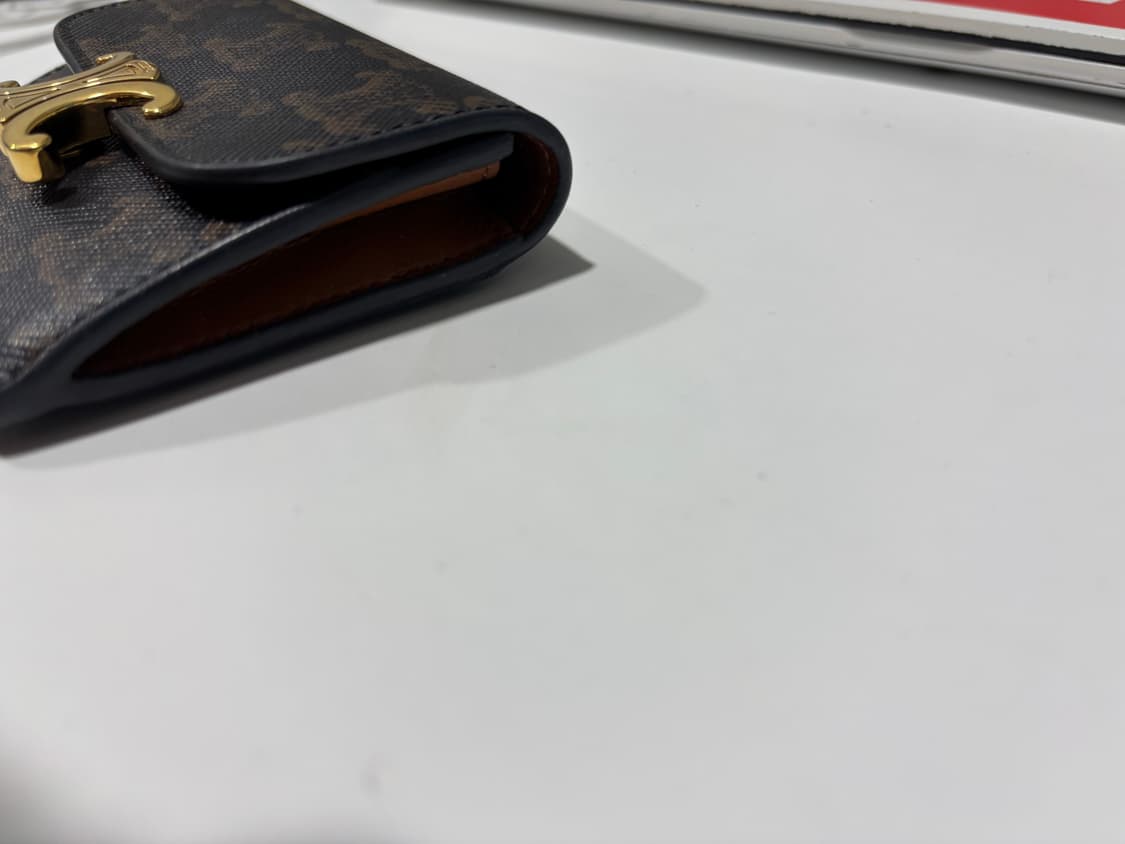 [A급] 셀린느 트리옹프 캔버스 플랩 카드홀더 탄 상품이미지6