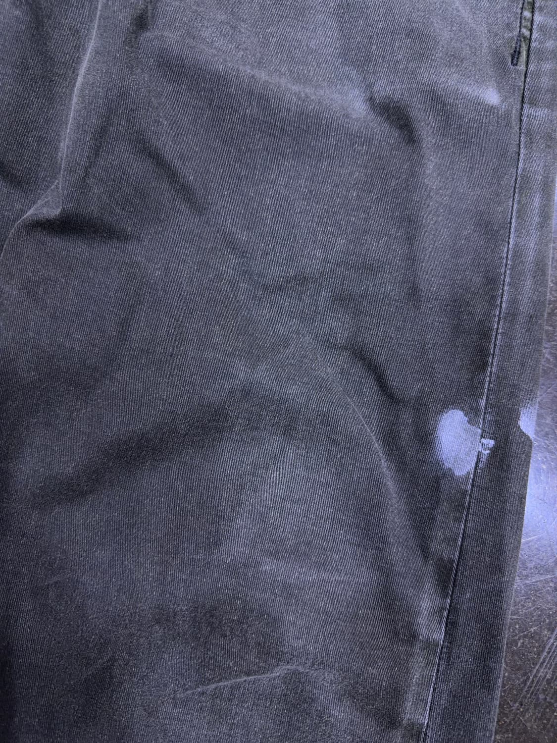 디젤 D-Bazer 빈티지 워싱 페인팅 테이퍼드핏 코튼팬츠 30 상품이미지5