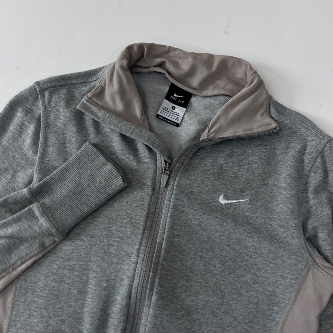 나이키 집업 상품이미지2