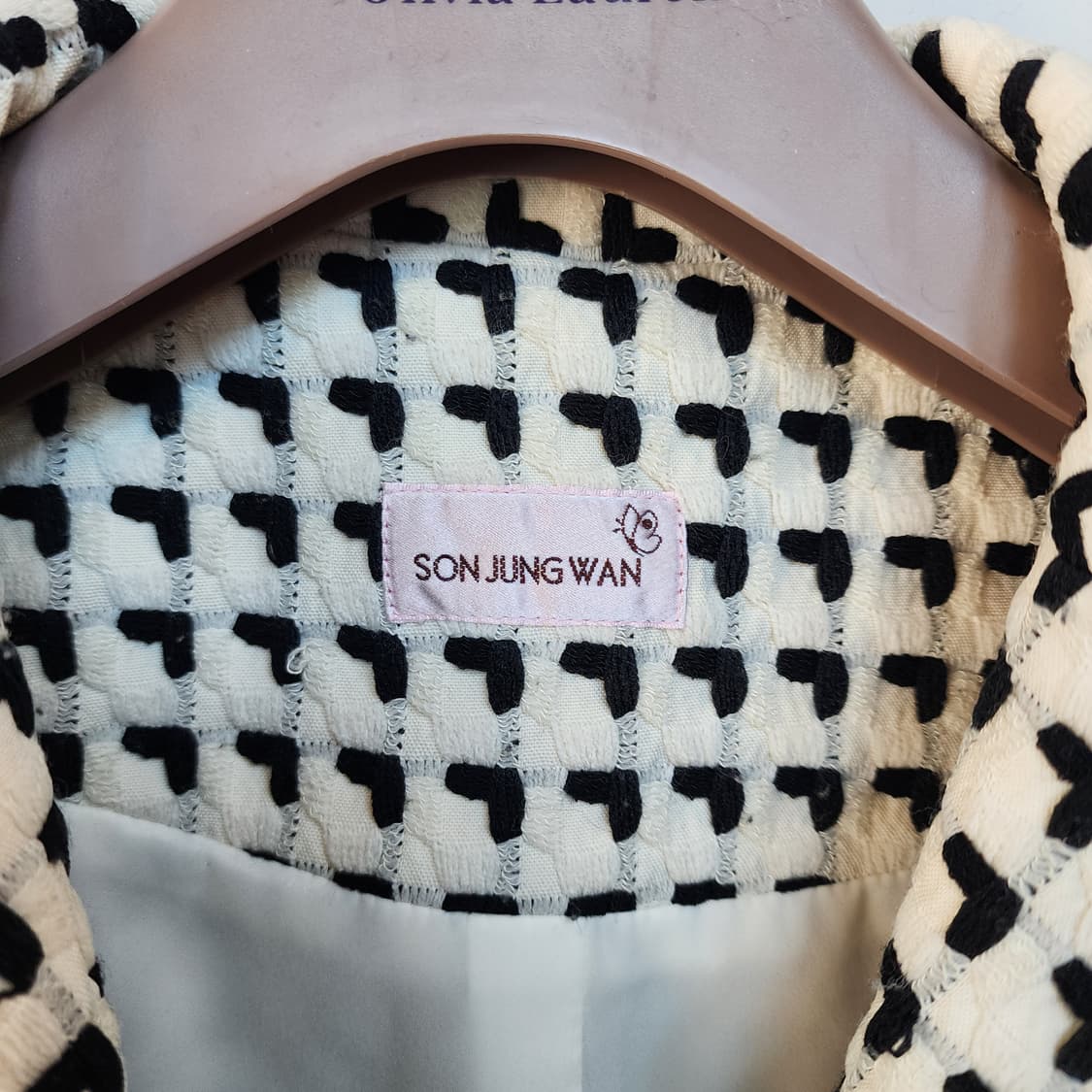 손정완 패턴 자켓 상품이미지2