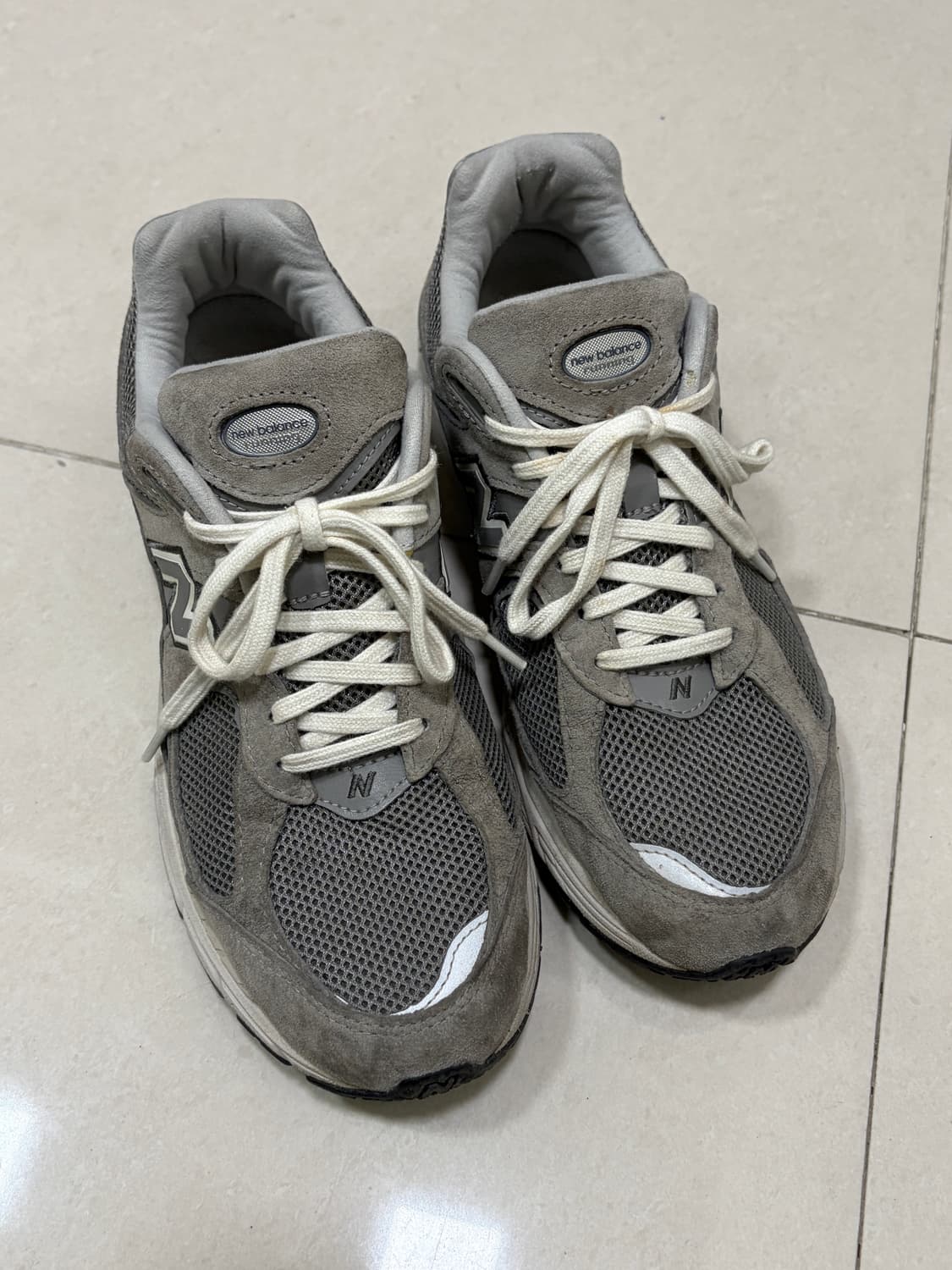 뉴발란스 2002R 그레이 260운동화 상품이미지1