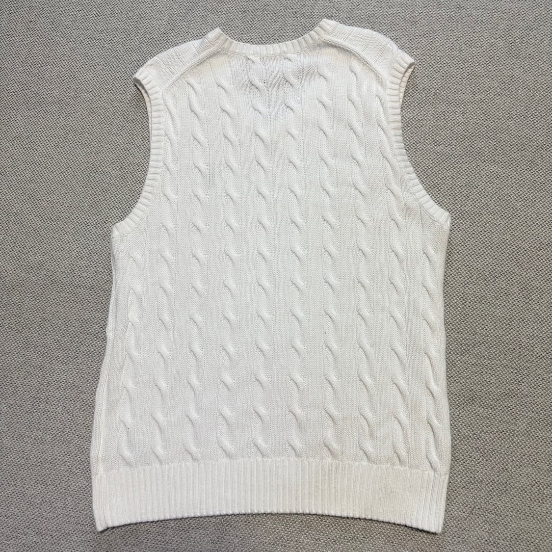 폴로 랄프로렌 브이넥 케이블 니트 조끼 상품이미지5
