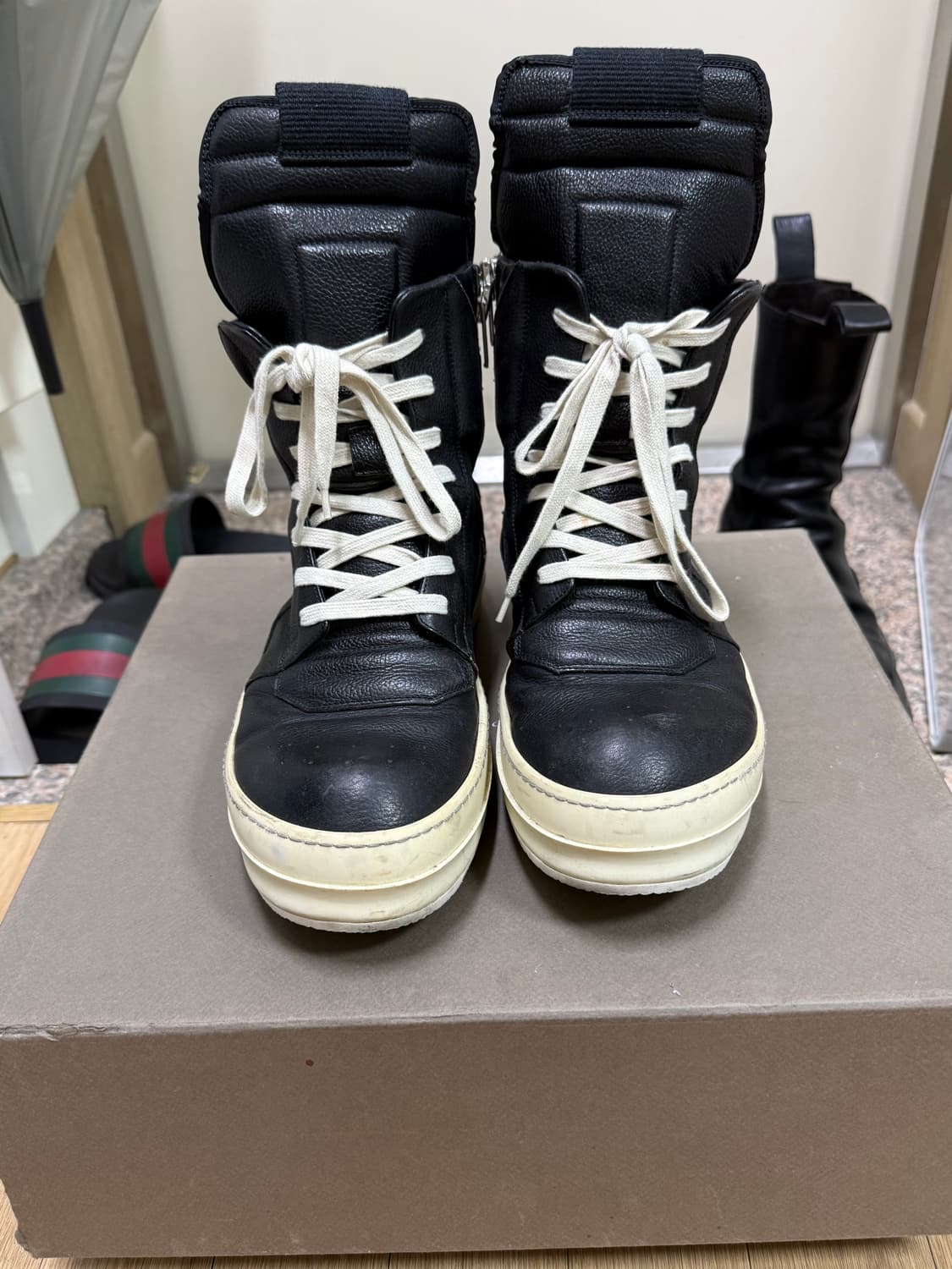 [42] 릭오웬스 지오바스켓 검검흰 상품이미지1