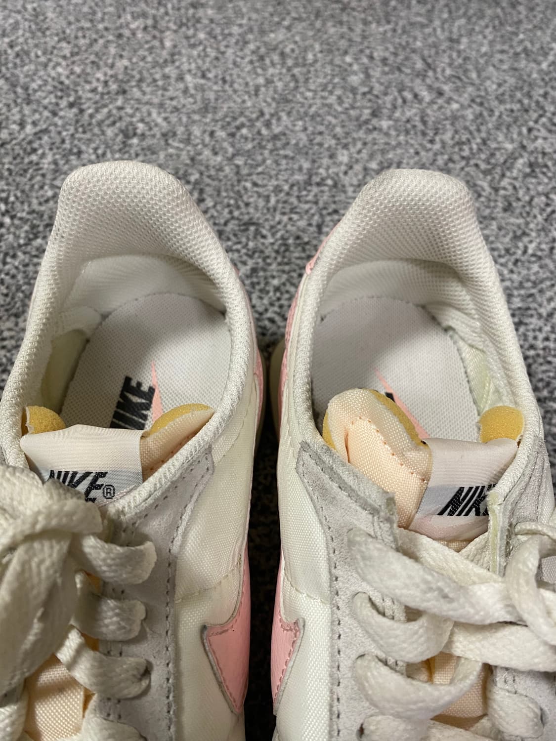 [NIKE] 나이키 데이브레이크 아이보리 핑크 스니커즈 240사이즈 상품이미지6