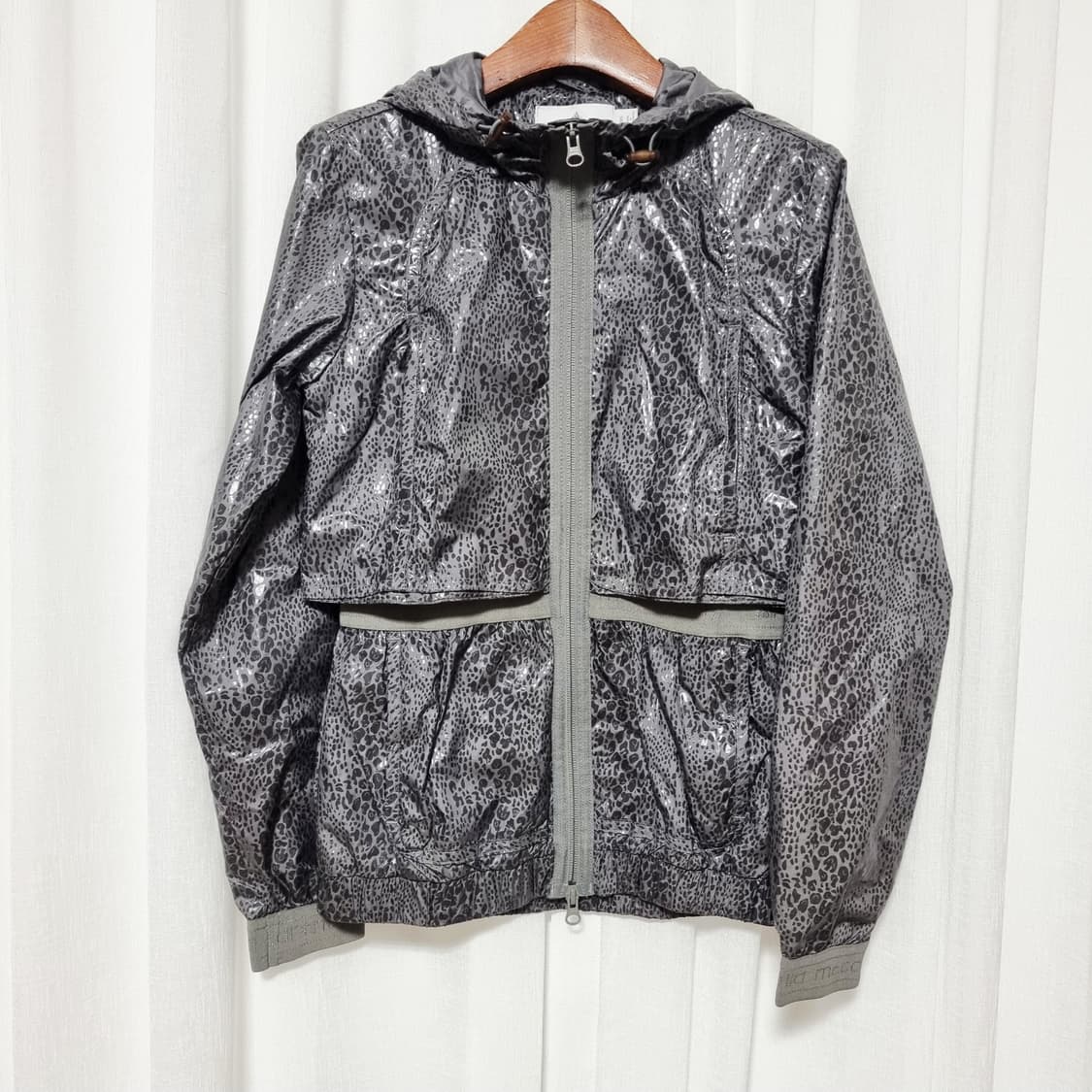 스텔라 맥카트니 × 아디다스 바람막이 자켓 (4455/표기XS) 상태최상 상품이미지1