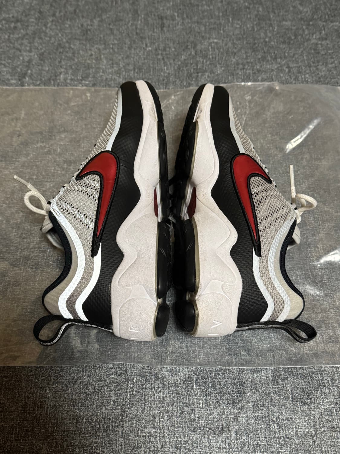 나이키 에어 줌 스피리돈 스포츠 레드 255 상품이미지3