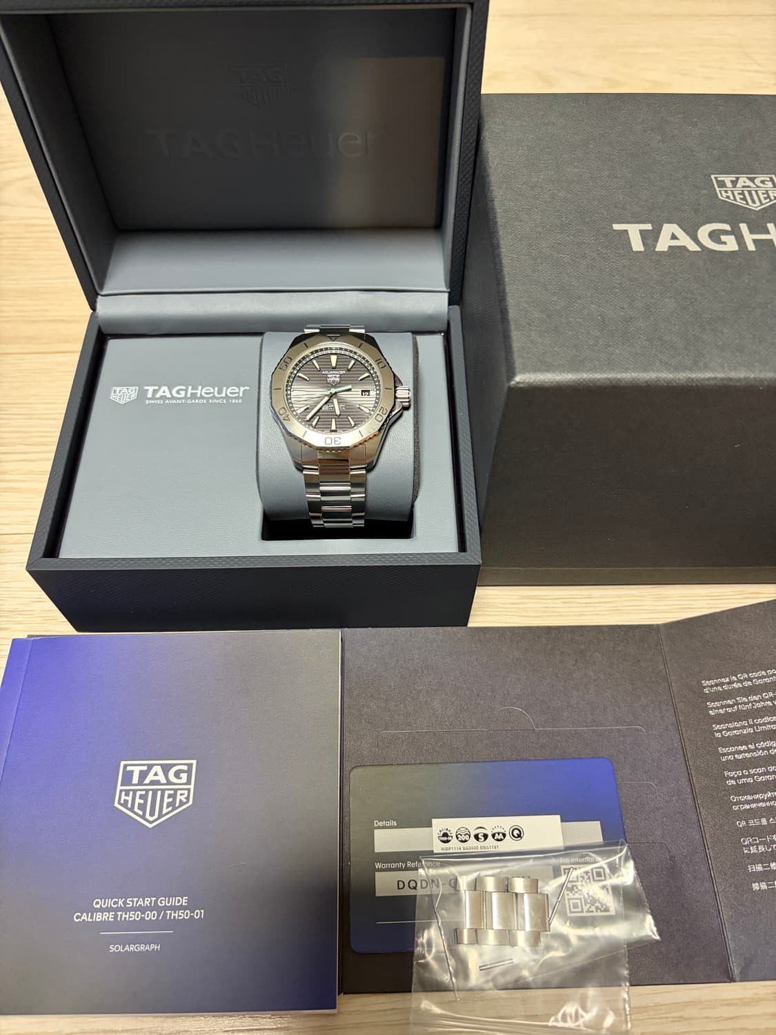 태그호이어 아쿠아레이서200 솔라그래프 (2회착용) 상품이미지1