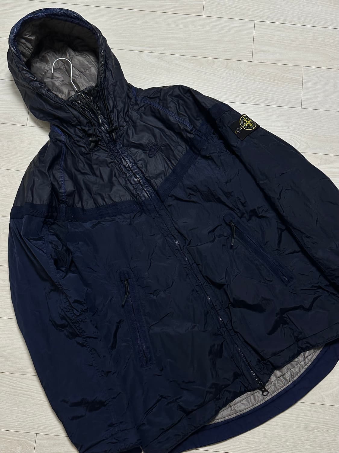 스톤아일랜드 x 나이키 무솔라 윈드러너 점퍼 M(105) 상품이미지7